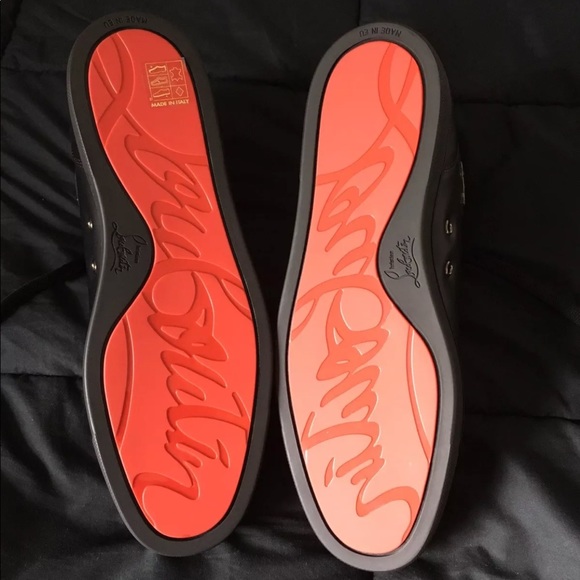 Comment below up to a size 15 - Picture 5 of 7